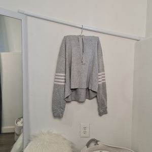 Cropped gray hoodie